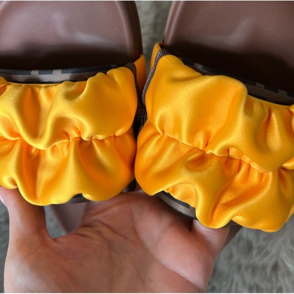 Fendi FEEL satin illusion FF slides - Picture 6 of 13